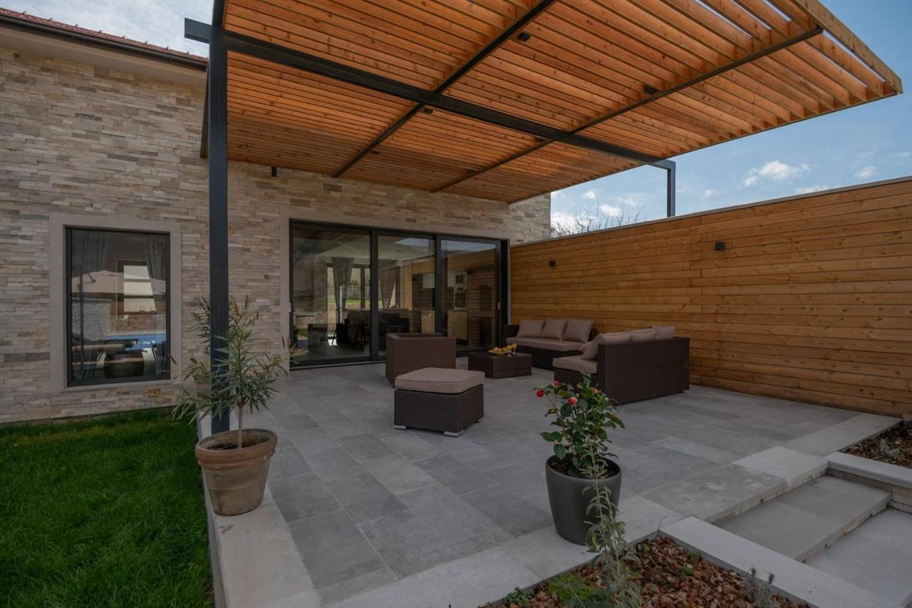 Kameni Dvori Villa Donji Prolozac Exterior photo